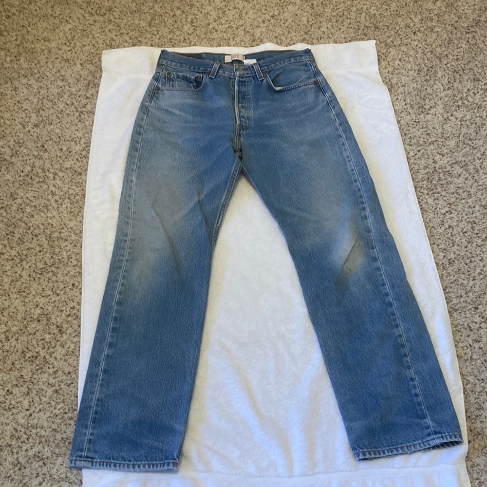 Men’s 501 Levi jean. No tears, no holes, no stains.